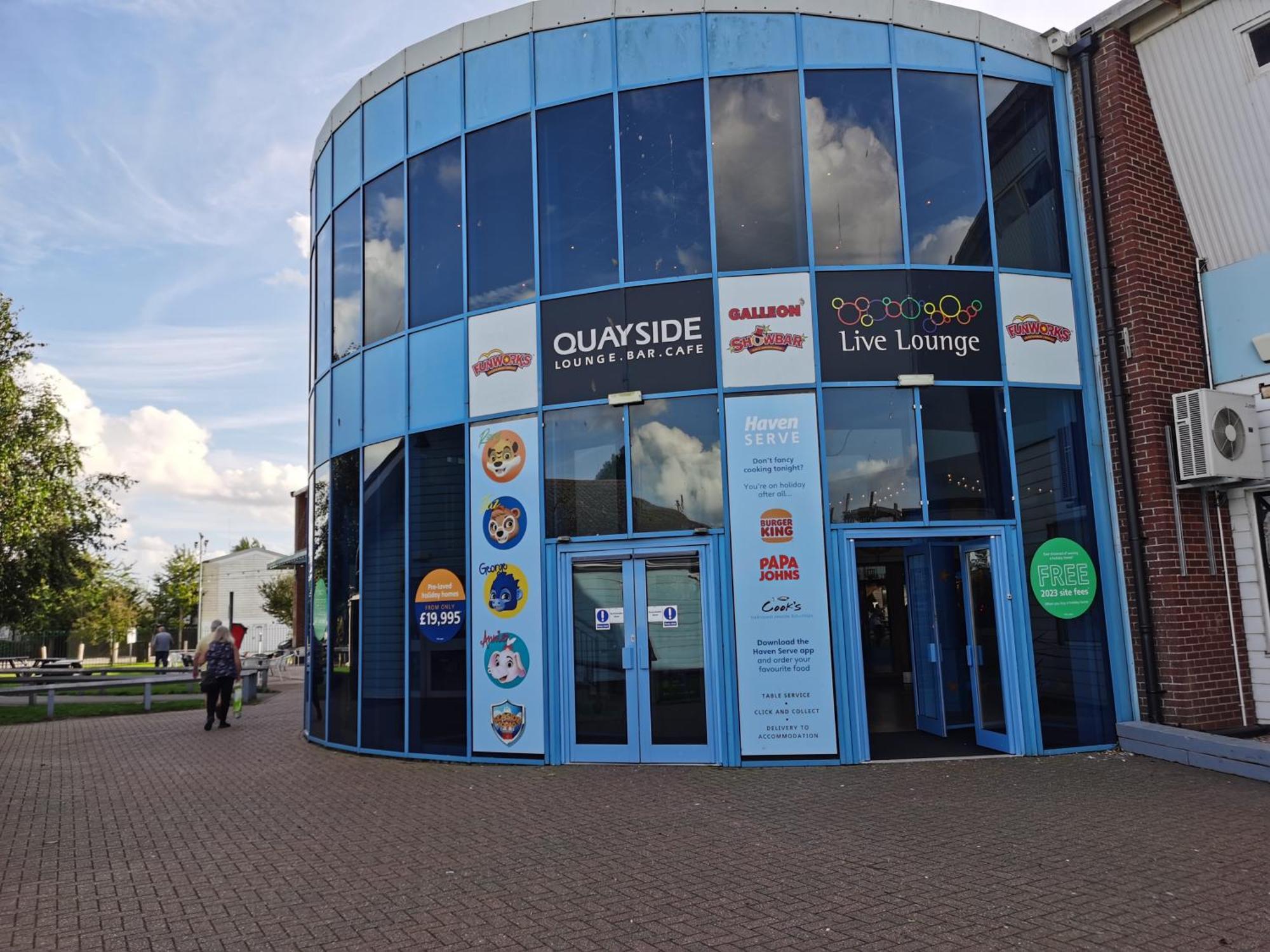 Golden Sands Beach Activities Sea Holiday Relax Mablethorpe Ngoại thất bức ảnh