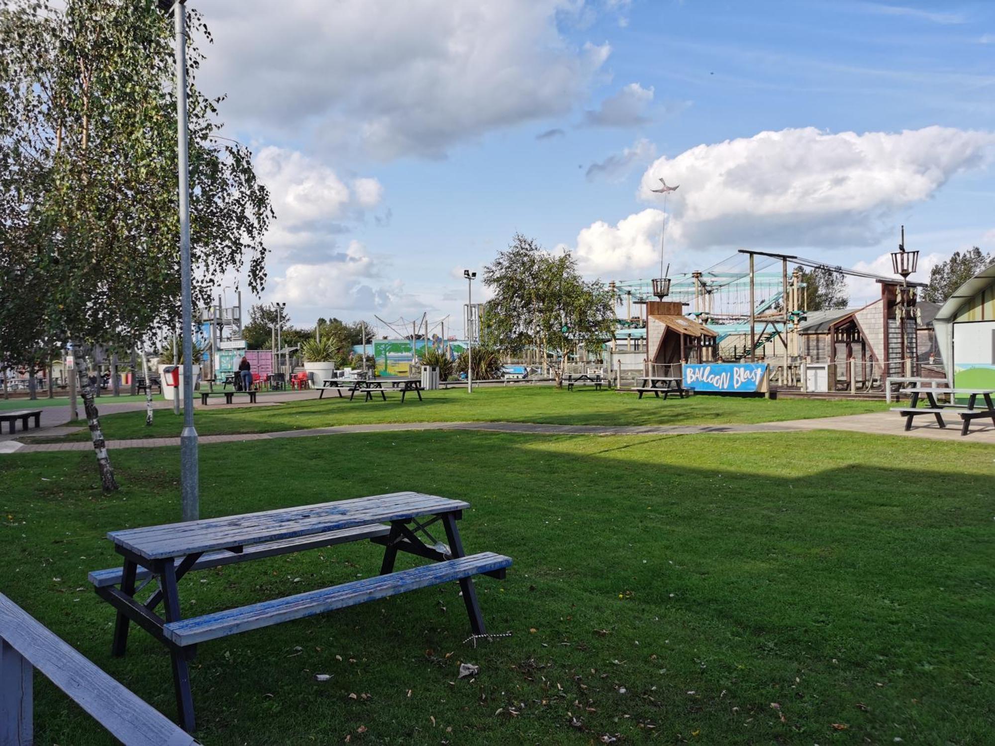 Golden Sands Beach Activities Sea Holiday Relax Mablethorpe Ngoại thất bức ảnh