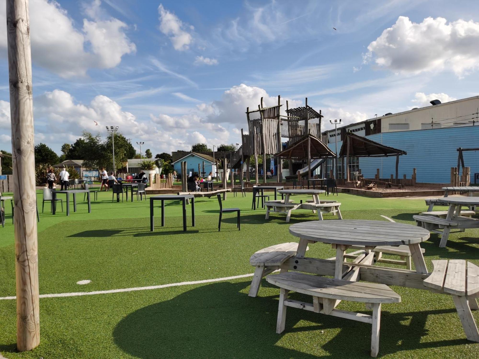 Golden Sands Beach Activities Sea Holiday Relax Mablethorpe Ngoại thất bức ảnh
